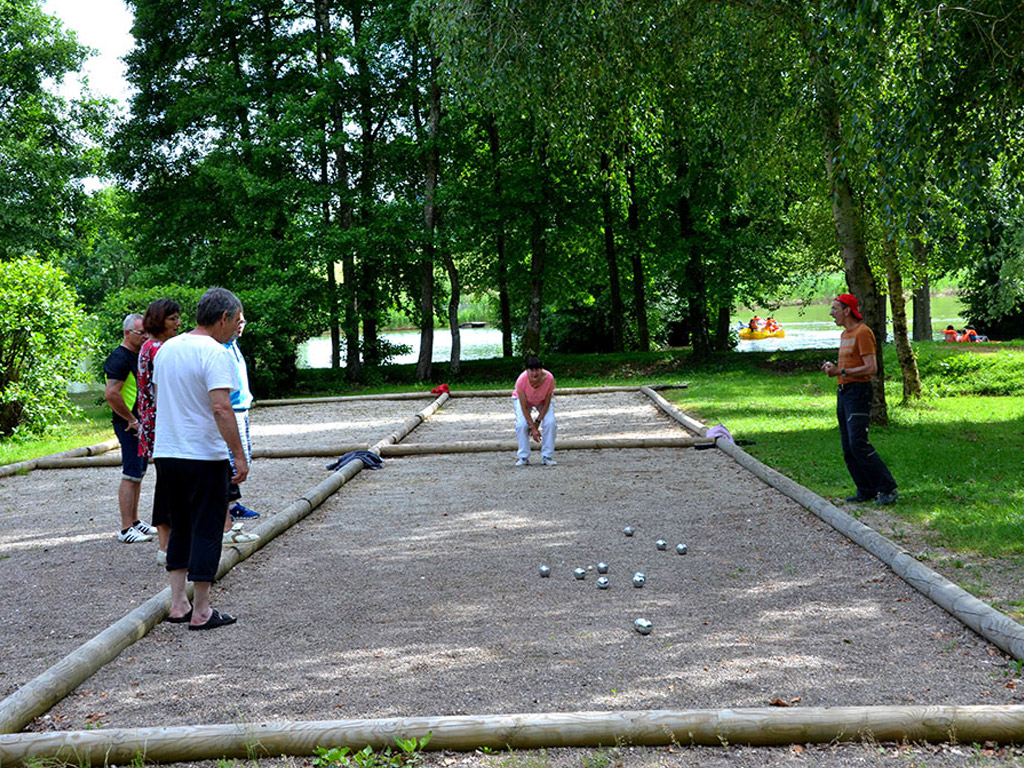 Camping Du Bois Du Reveuge 9