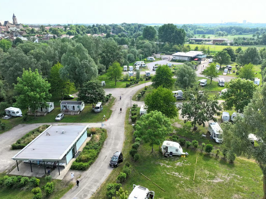 Camping Parc Des Cygnes 3