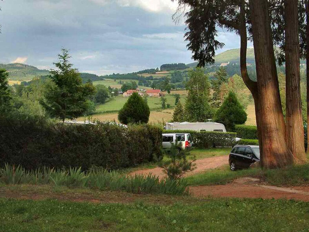 Camping Montrouant 3