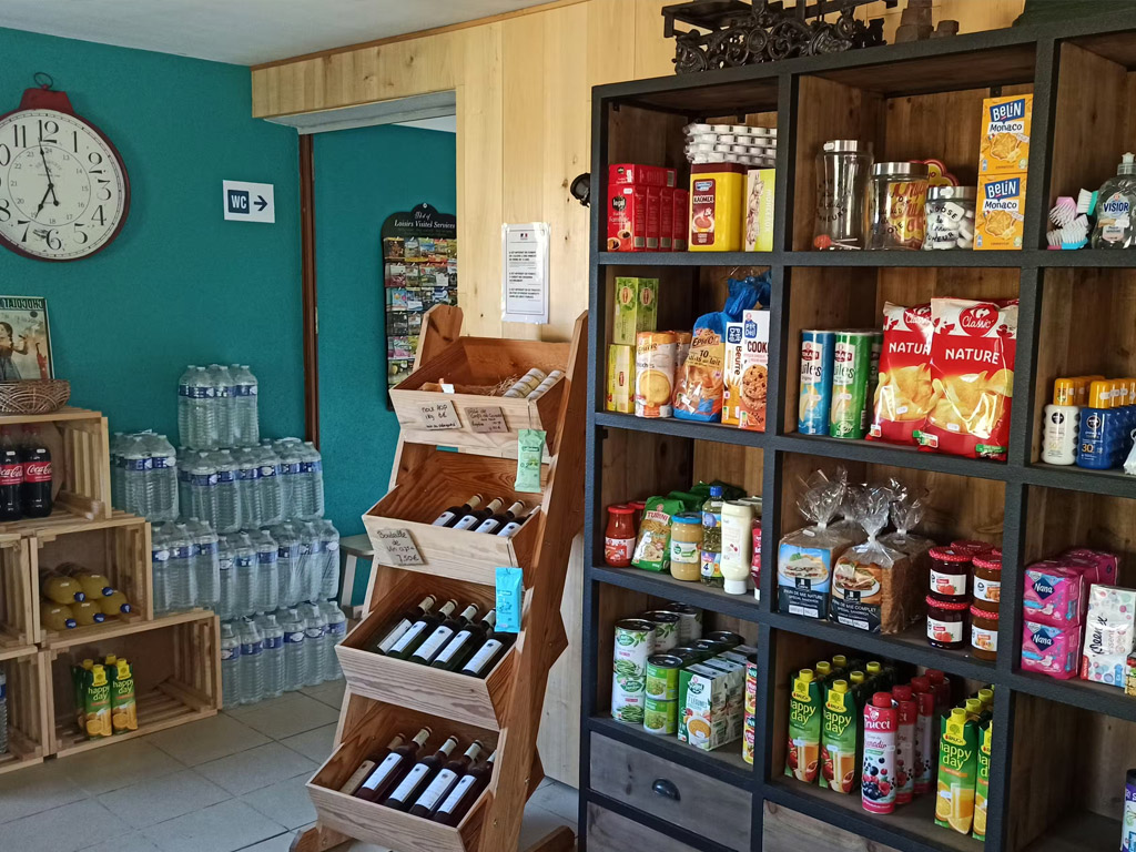 Camping Les Charmes 8