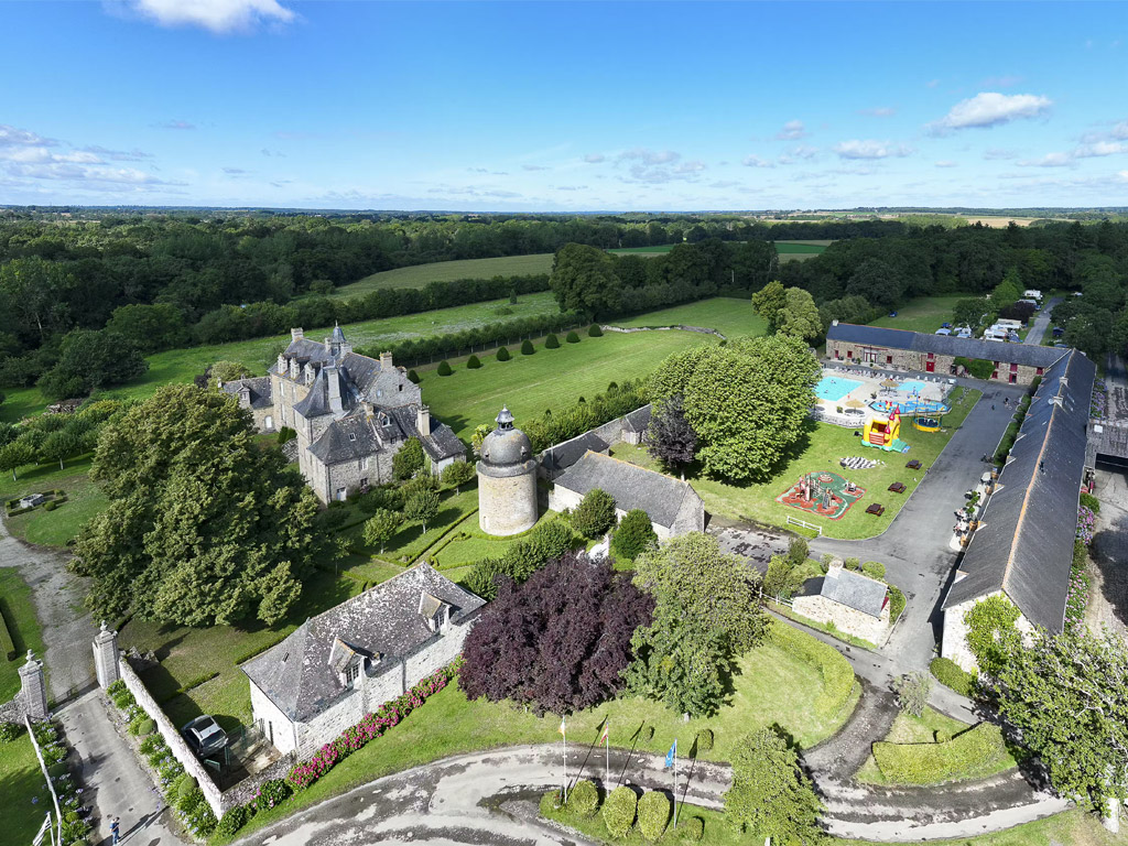 Camping Domaine Du Logis 1