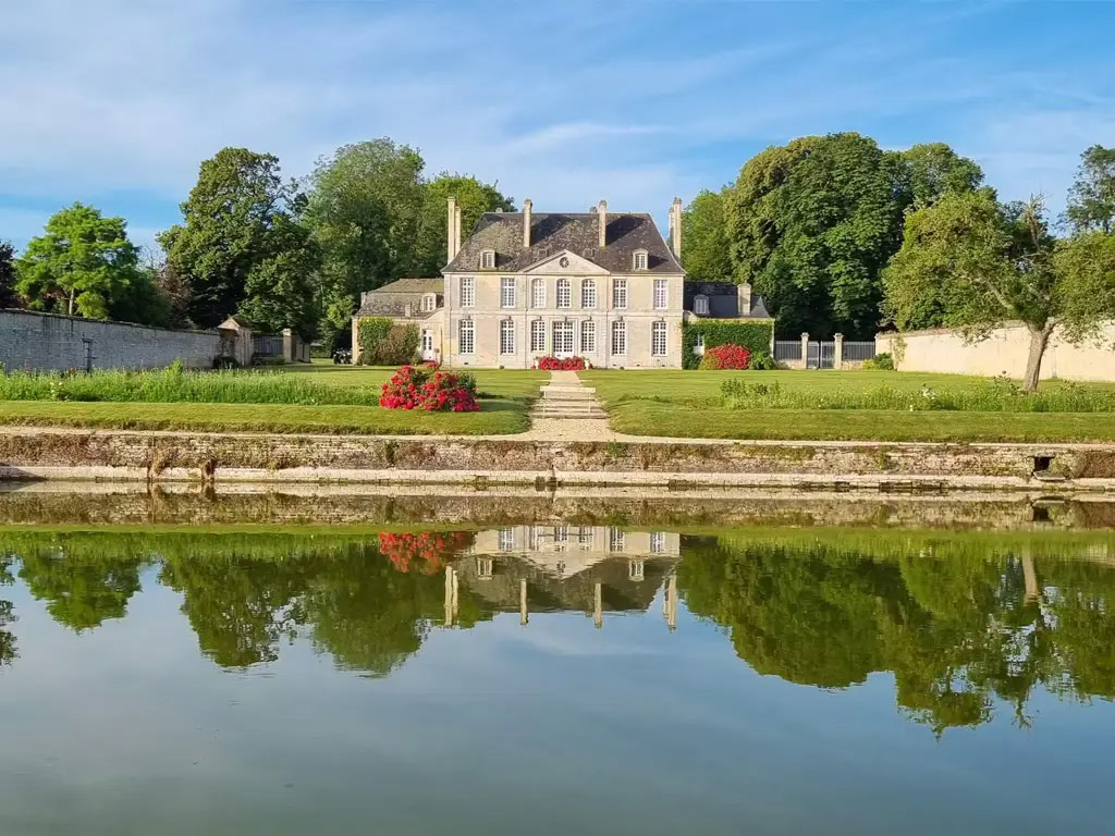 Stilvolles Camping im Schlosspark