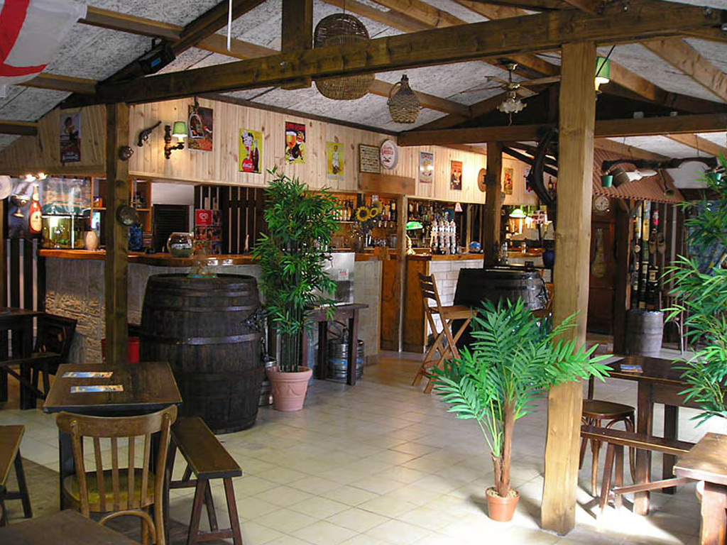 Camping Domaine Des Renardieres 8