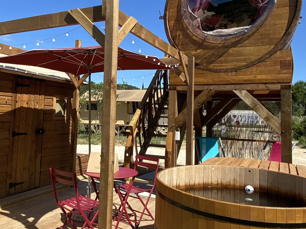 Flower Camping De L Olivigne 5