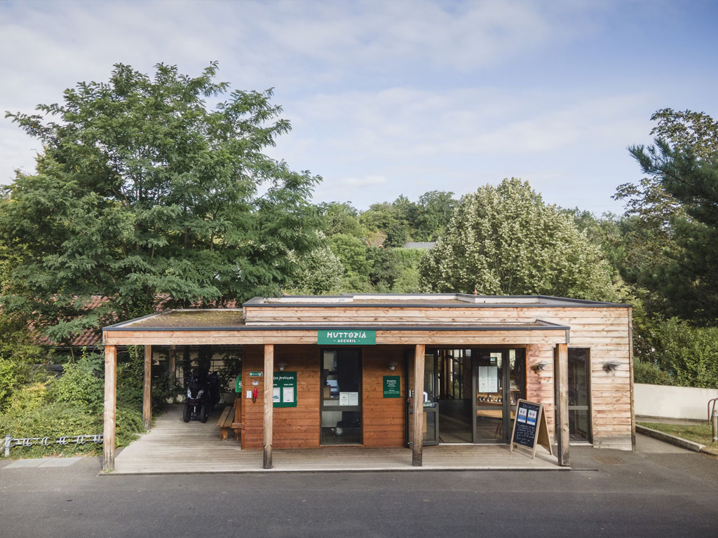 Huttopia Camping Royat 6