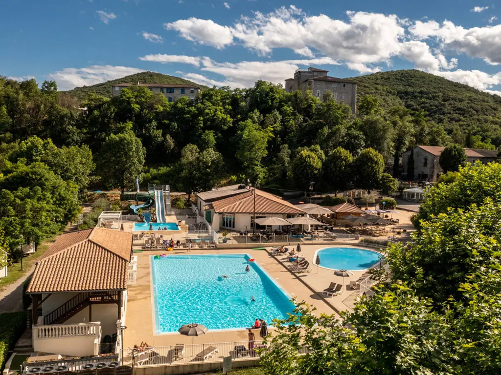 Mit einem umfangreichen (niederländischen) Unterhaltungsprogramm&nbsp;auf diesem schönen französischen Campingplatz in der Ardèche