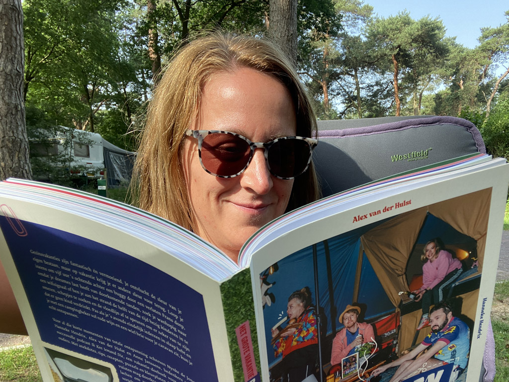 Großartiges Buch über Urlaubsaktivitäten für genervte Eltern