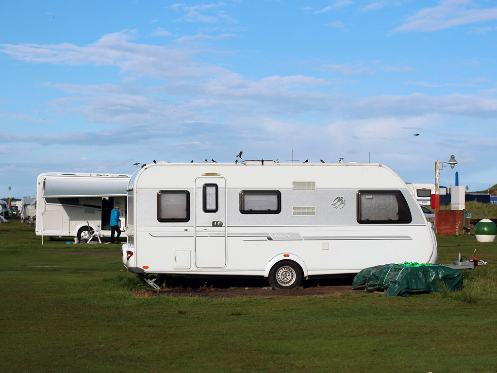 Prüfen Sie vor dem Camping die Versicherung Ihres Wohnwagens