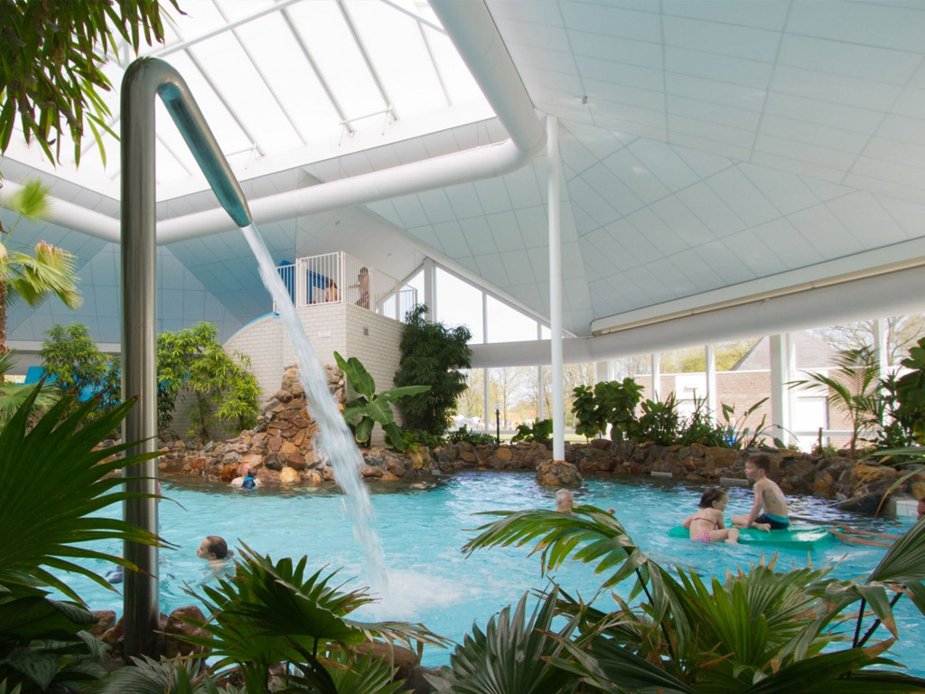 Schwimmbad campingplatz de leistert