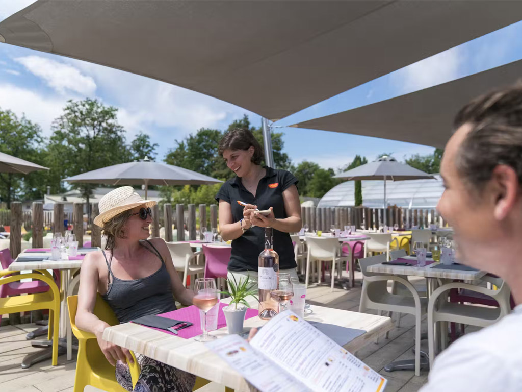 Camping Yelloh! Parc Du Val De Loire 9