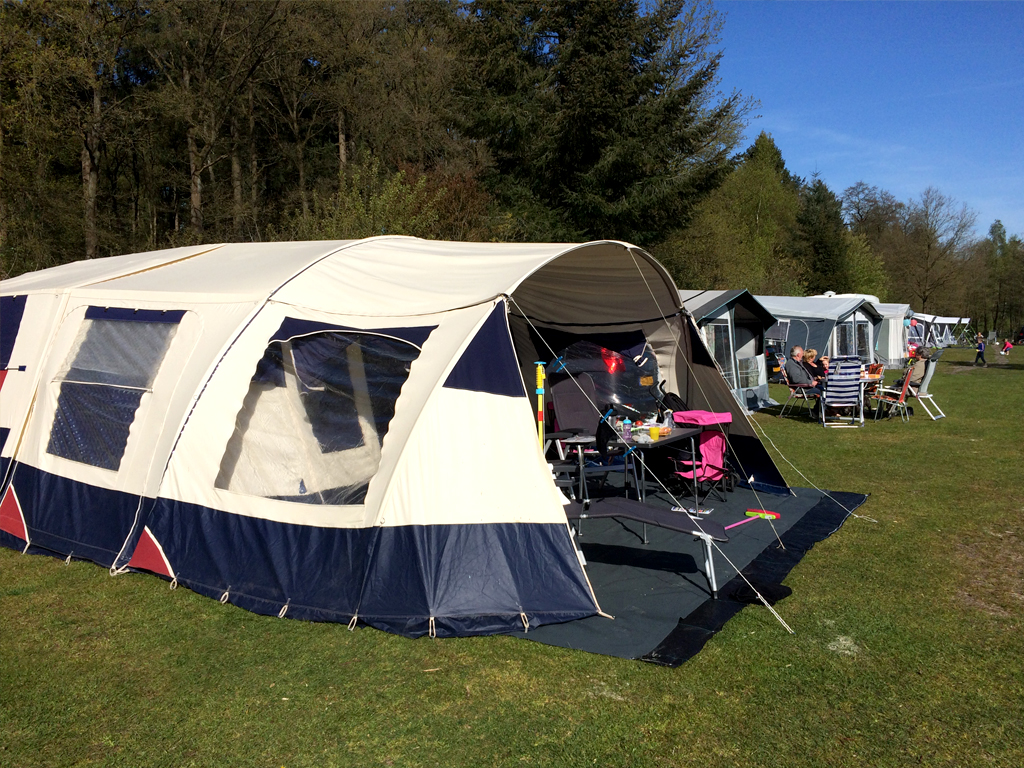 Camping im Anhängerzelt