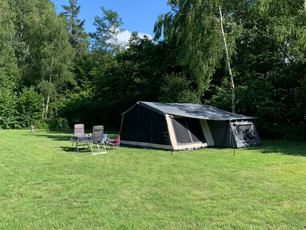 Camping auf einem schönen Campingplatz