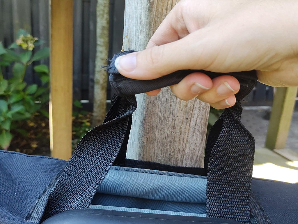 Zusammenklappen des Redwood-Standwagens