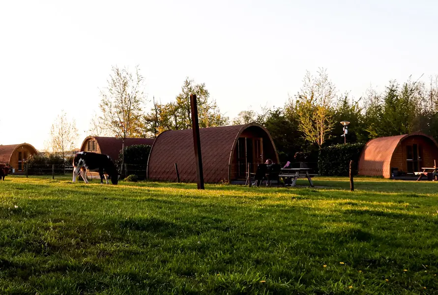 Übernachtung in einem Pod