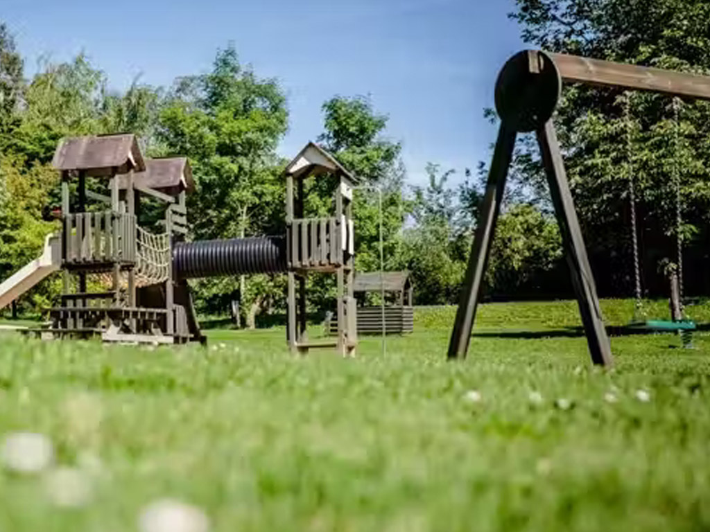 Camping Domaine De Merlanes 1