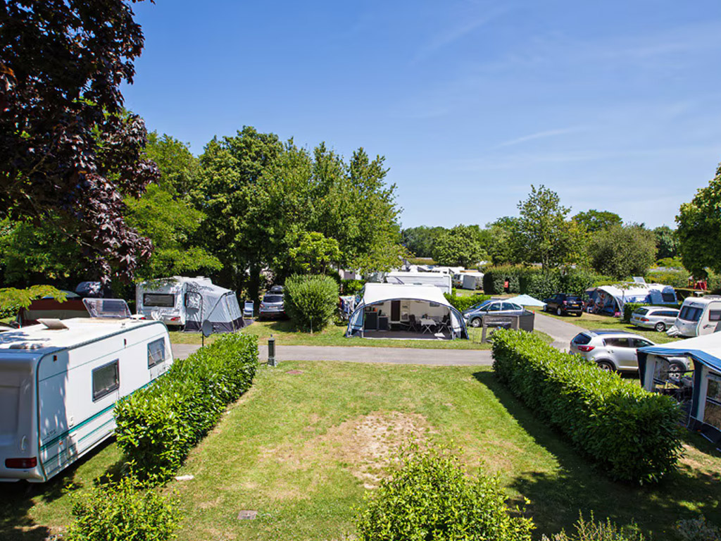 Camping Domaine Du Logis 8