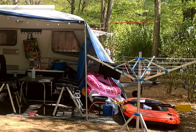 Chaos im Zelt. Man gewöhnt sich daran.