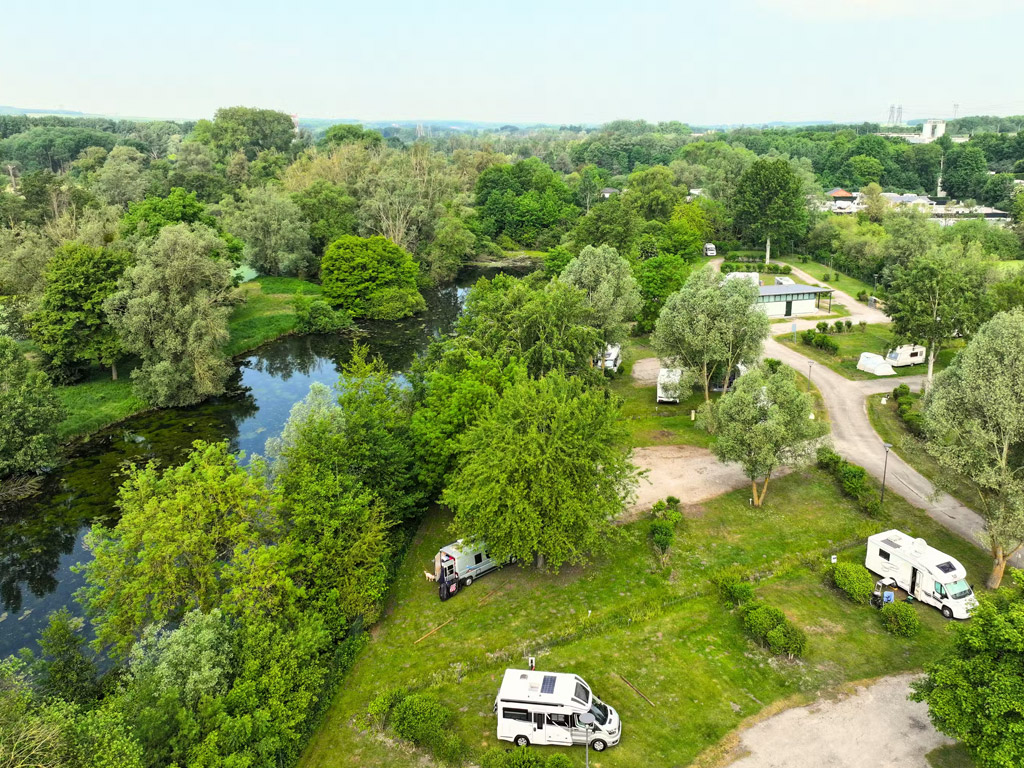 Camping Parc Des Cygnes 1