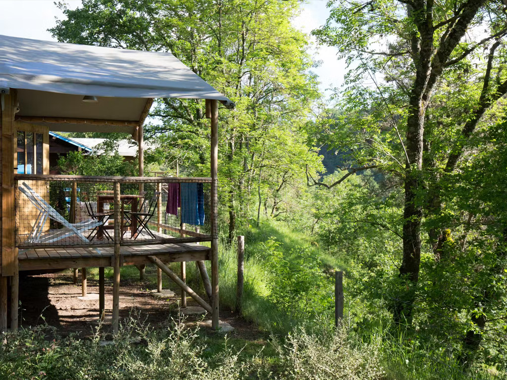 Flower Camping La Rochelambert 6