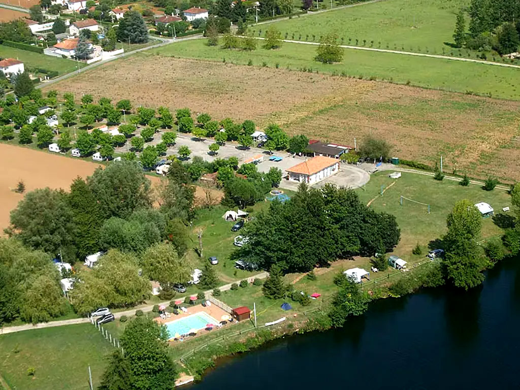 Charmanter Campingplatz im Lot-Tal in Frankreich