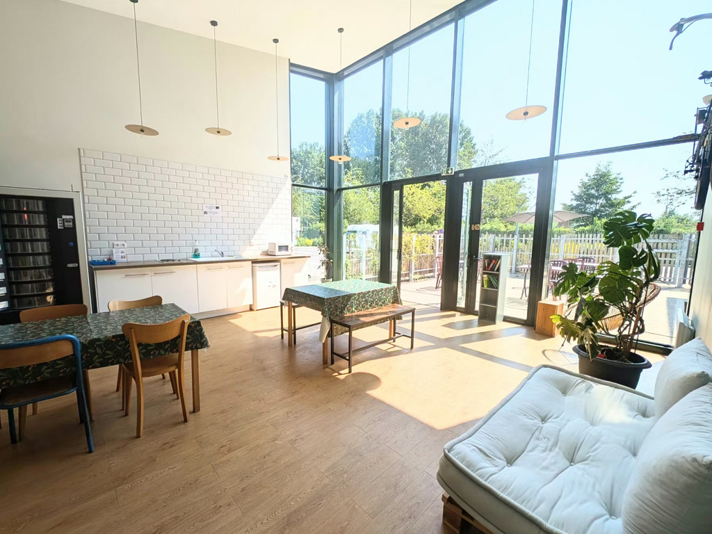 Camping Parc Des Cygnes 6