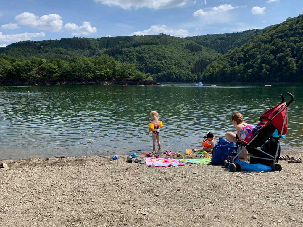 Camping mit einem Baby in Frankreich