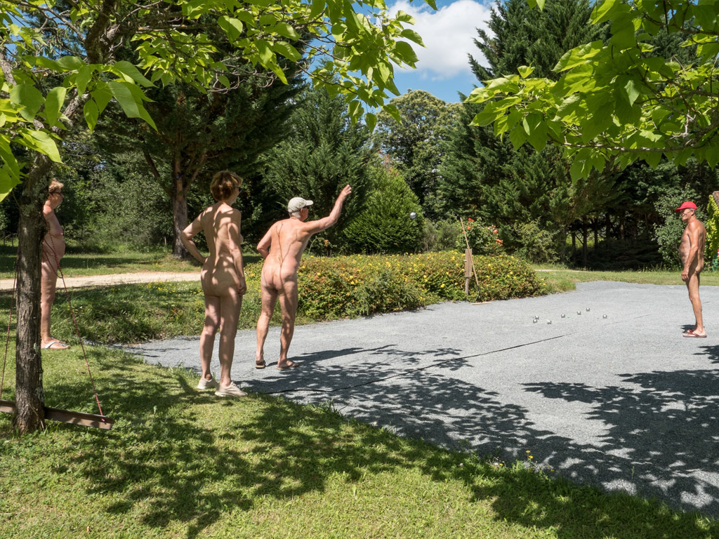 Camping Naturiste Coteau De L Herm 10