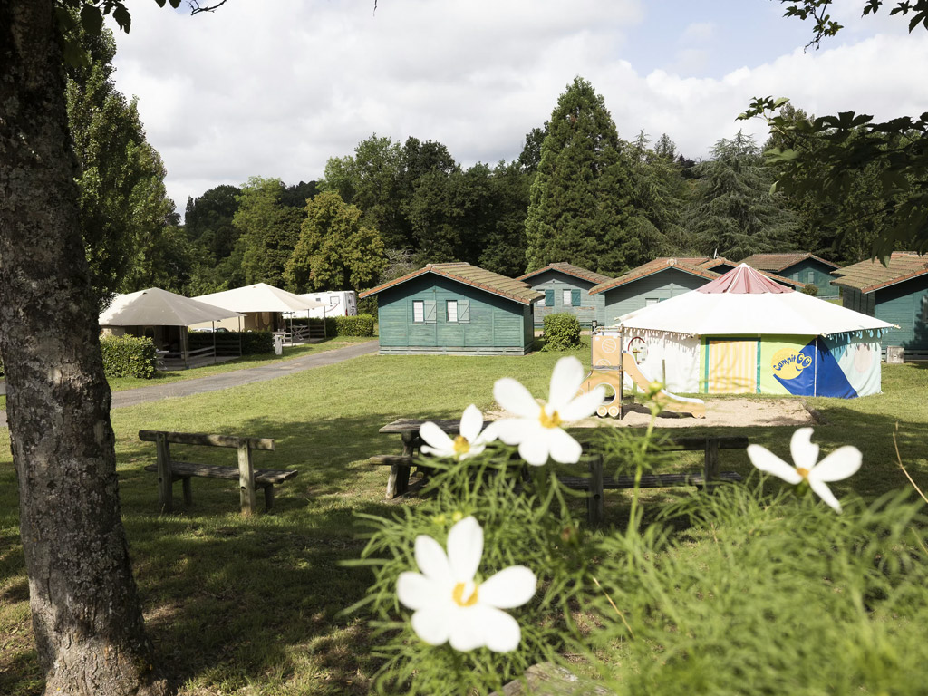 Camping Le Lac Des Sapins 2