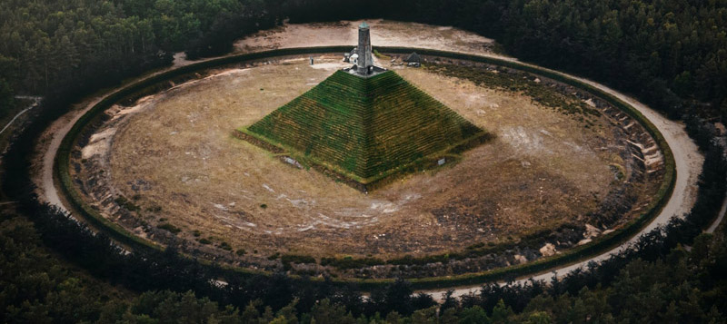 Piramide (1) (1) (1)