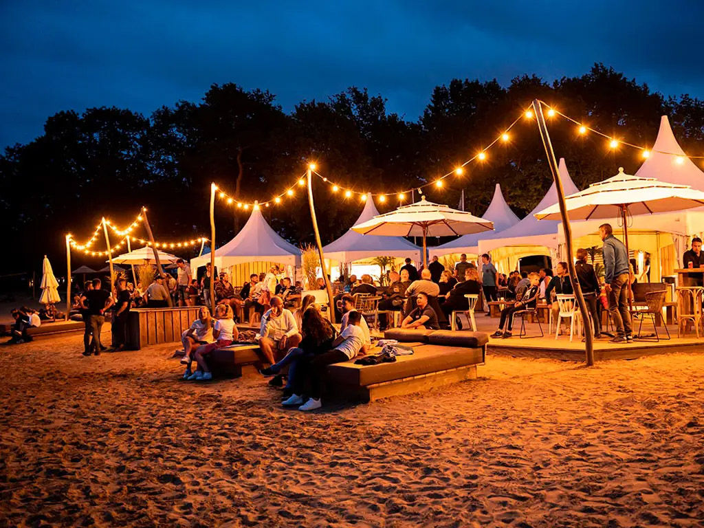 Dieser darf bei den Top-Campingplätzen in der Nähe eines Weihnachtsmarktes nicht fehlen