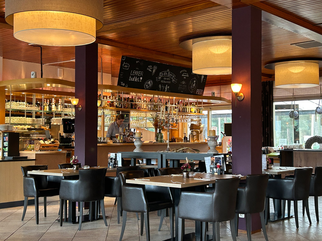 Eine köstliche Mahlzeit auf dem Ardoer camping de Heldense Bossen