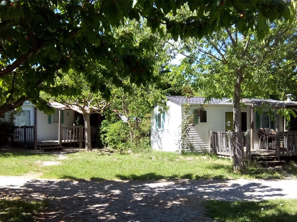 Camping Les Routes De Provence 3