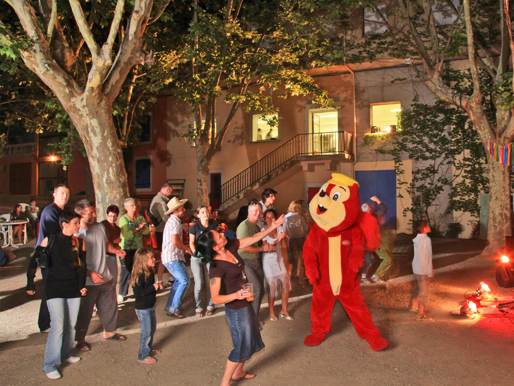 Village Domaine D'arnauteille 9