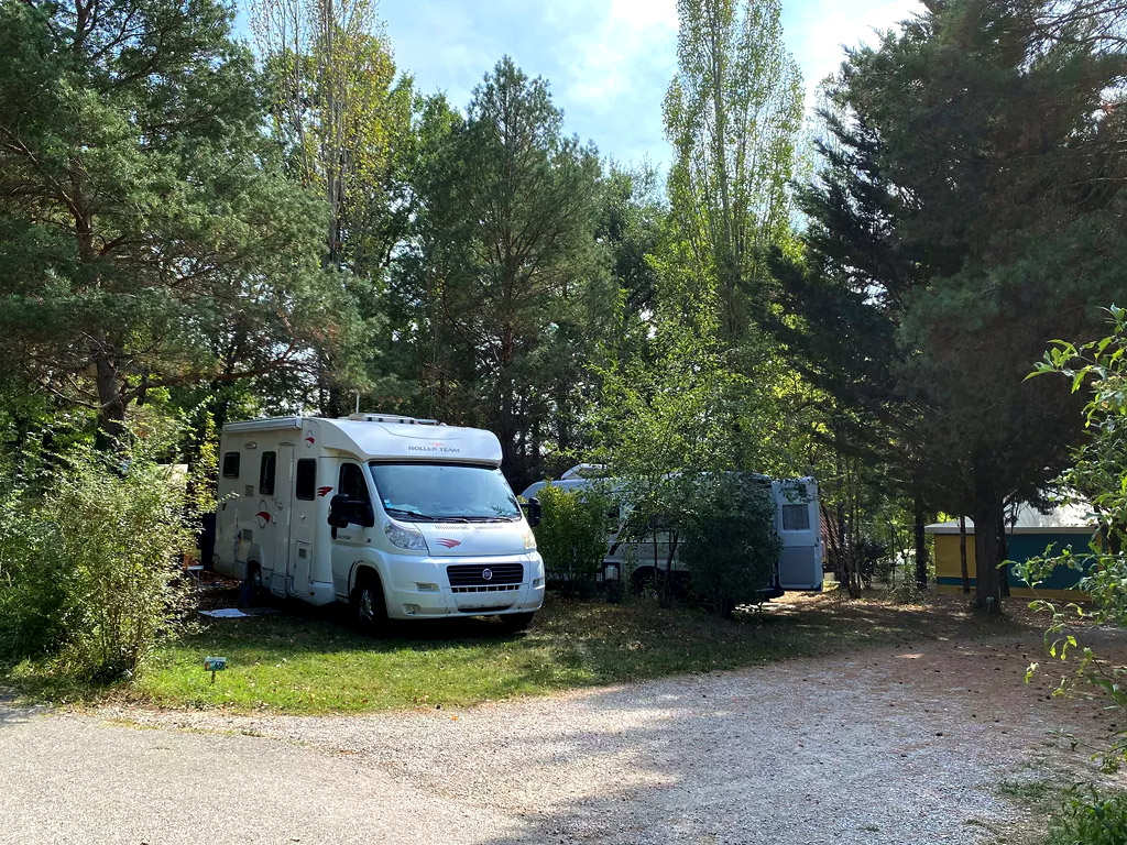 Flower Camping La Pibola 11