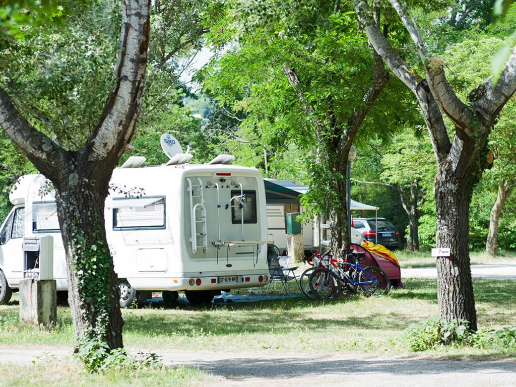 Camping Huttopia Le Moulin 11