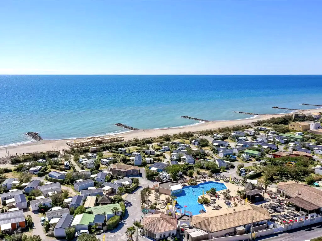 Frontignan ist ein Campingplatz mit einem schönen Yachthafen