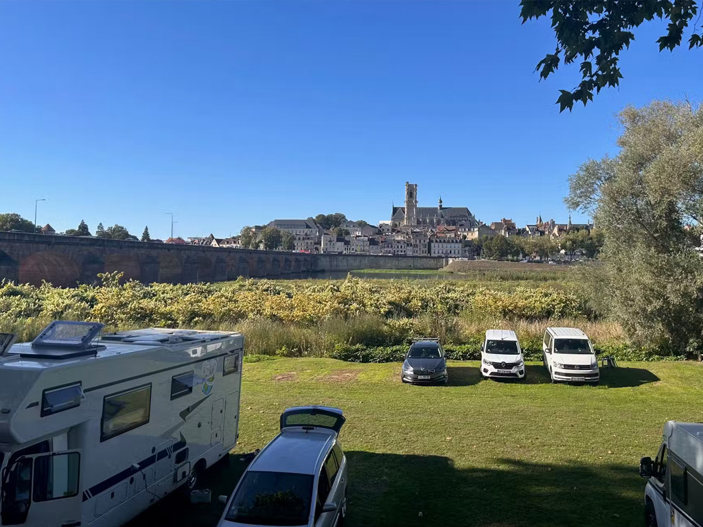 Camping De Nevers 9
