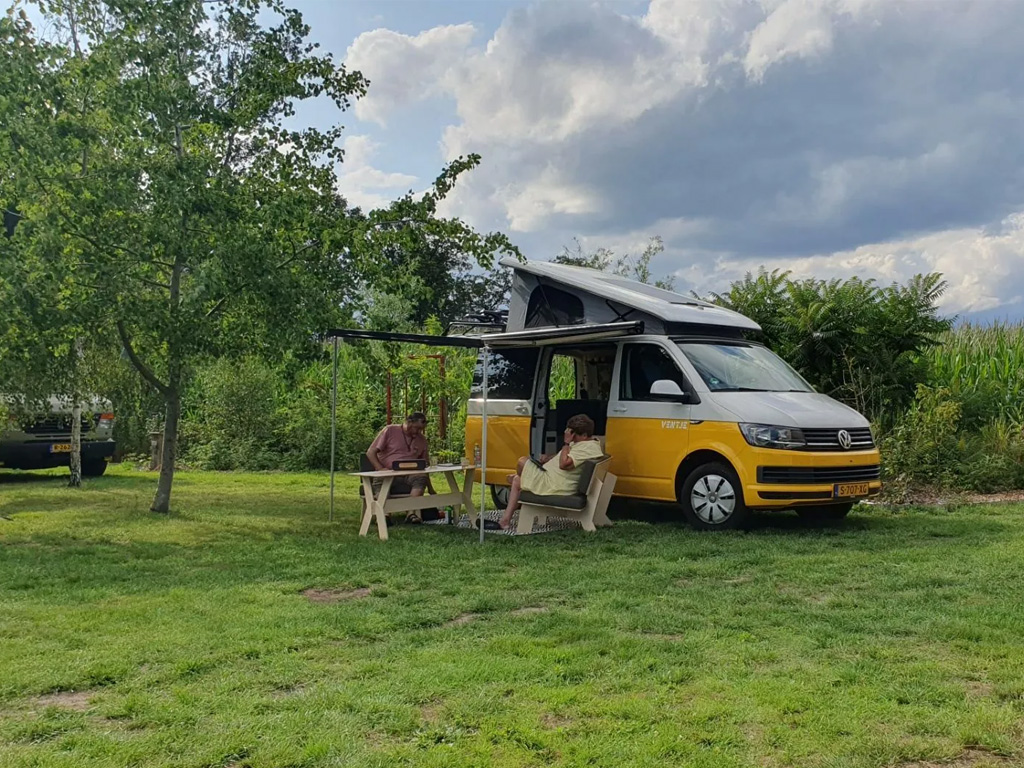 Minicamping Mortels Buiten 1