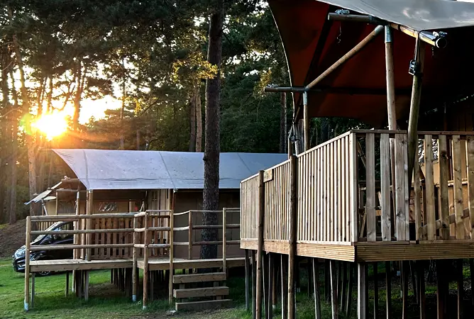 Camping oder Glamping? Das ist die Frage.