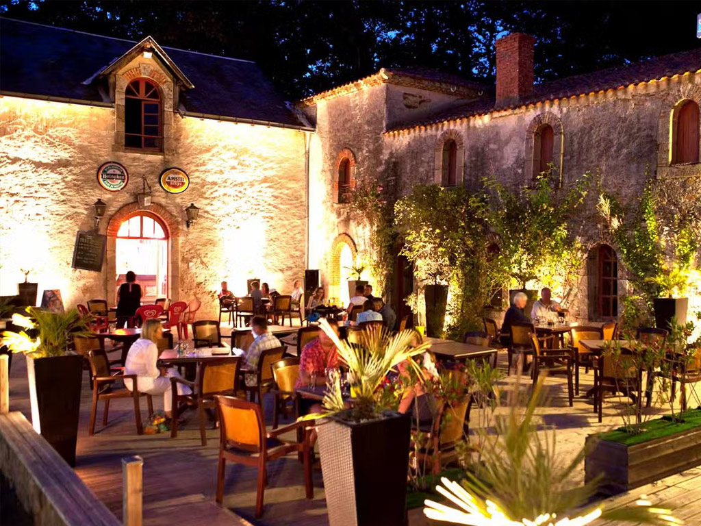 Marvilla Parks Camping Chateau La Foret 8