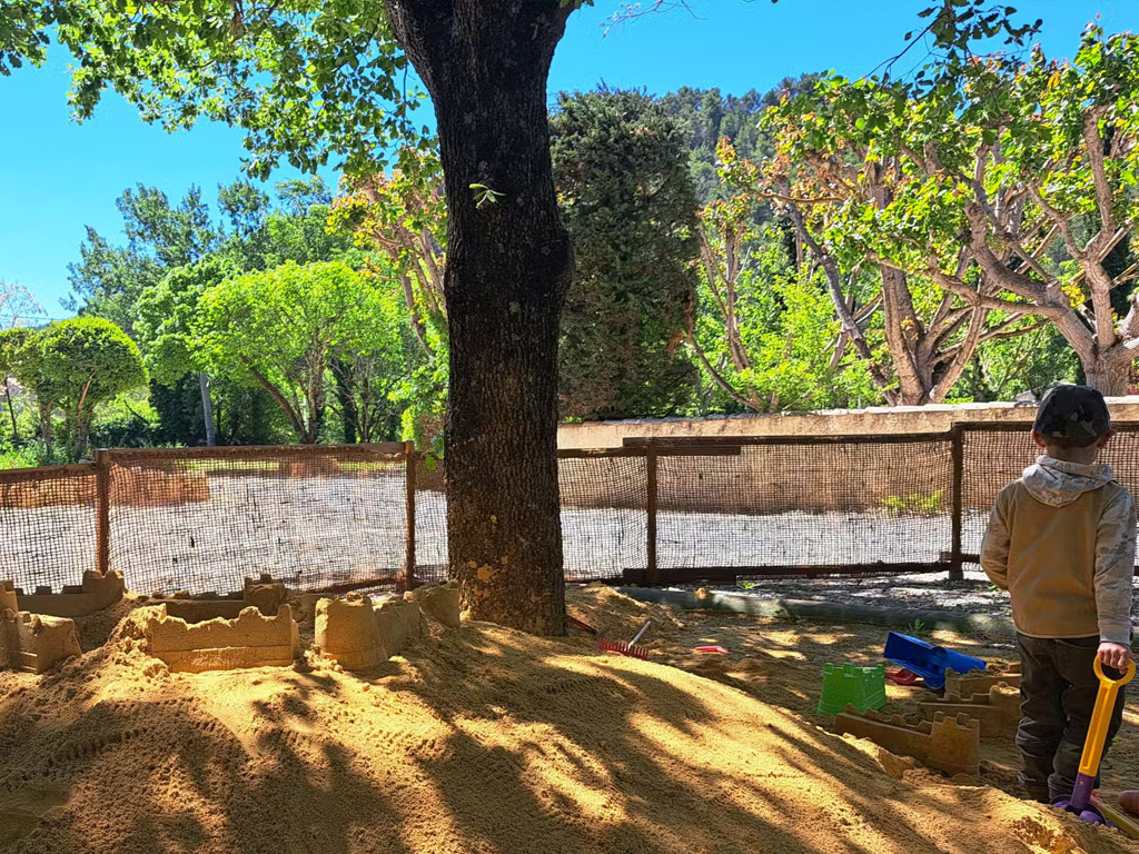 Camping Domaine De L Ecluse 10