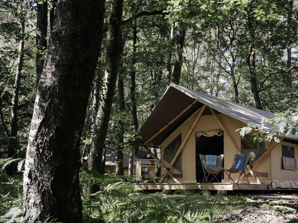 Camping Huttopia Lac De Sille 4