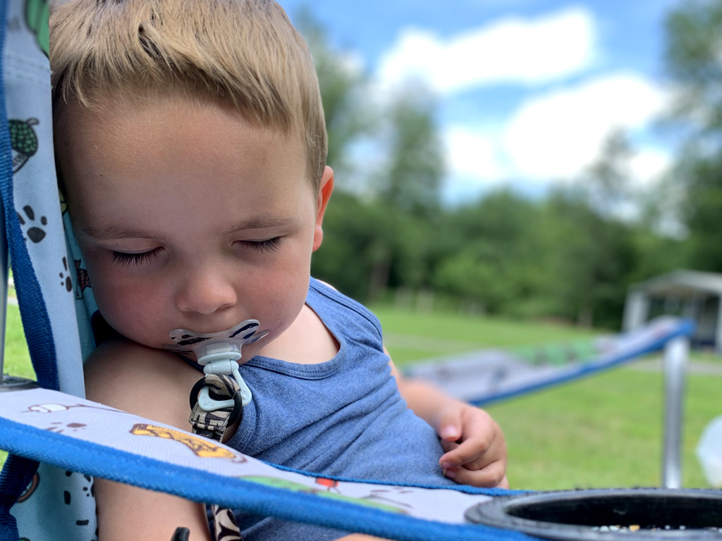 Schlafen auf dem Campingplatz