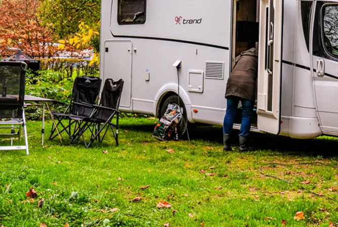 Überwinterung von Wohnmobilen: Welche Möglichkeiten gibt es?