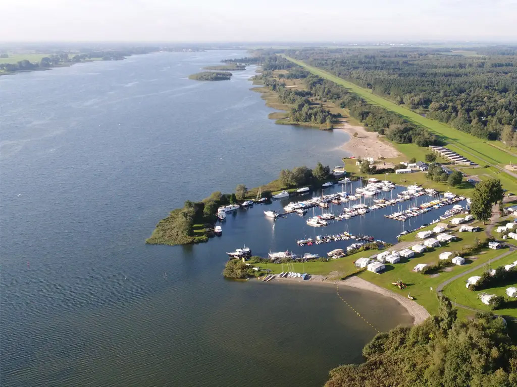 Toller Campingplatz mit vielen Einrichtungen in Flevoland