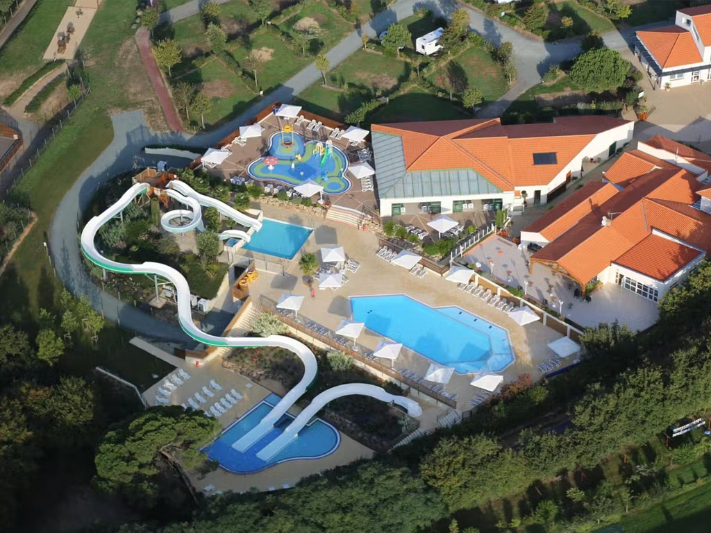 Camping Le Pin Parasol 2