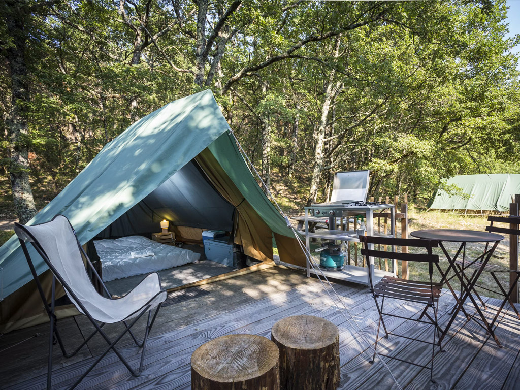 Camping Huttopia Village Dieulefit 5