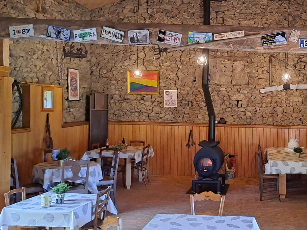 Mini Camping La Maison Rose 5