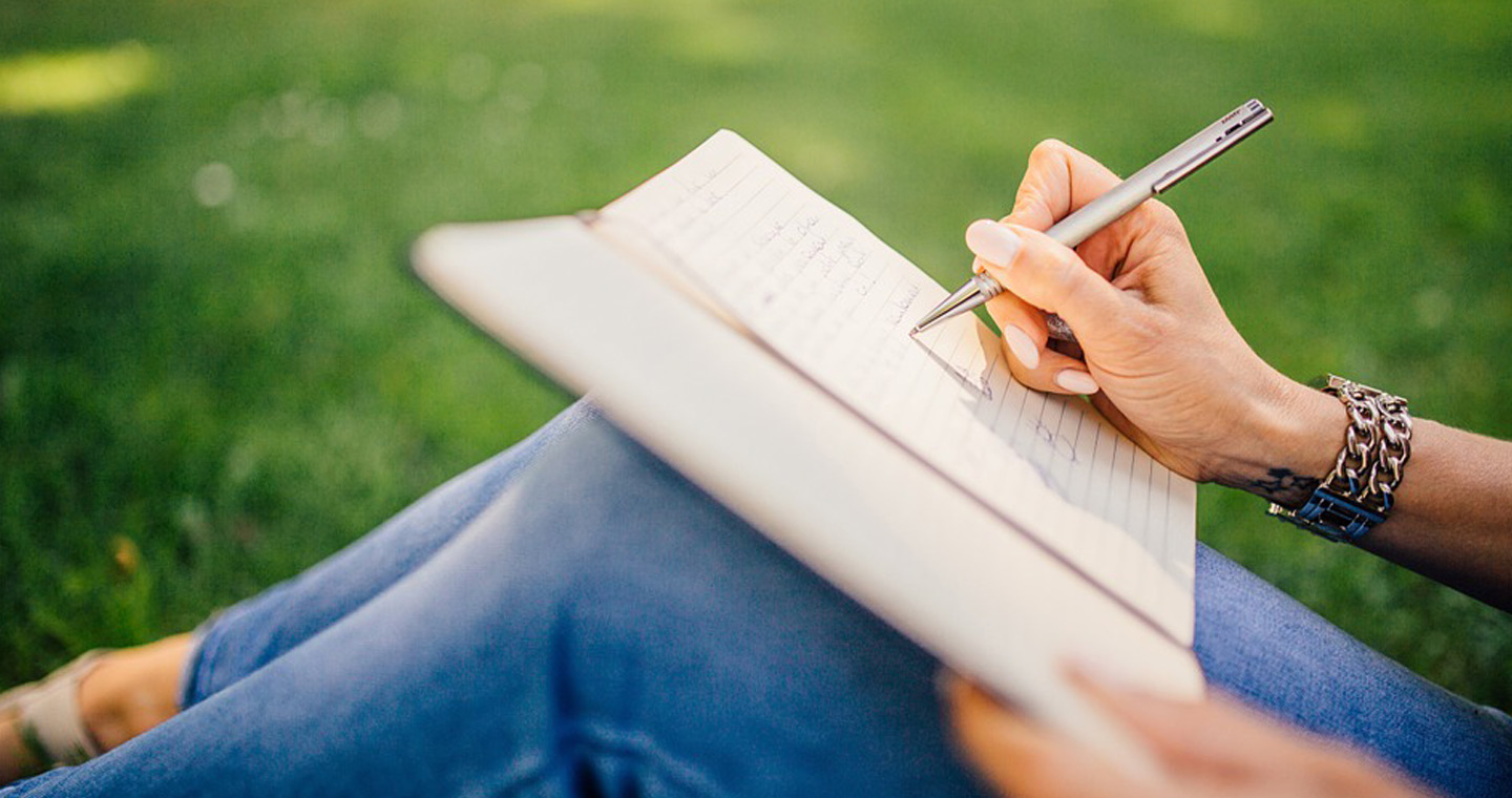 Wichtige Telefonnummern aufschreiben