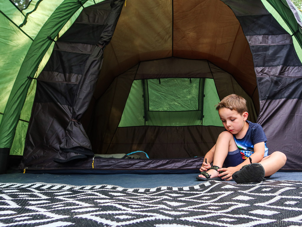 Redwoods Arco 300 Air Tunnelzelt innen